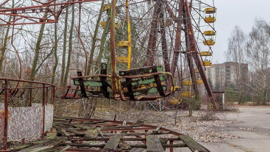Zabytki Czarnobyla: park rozrywki w Prypeci i diabelski młyn